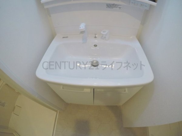 アヴェニール中崎