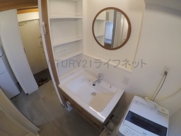パロス江坂垂水町