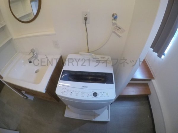 パロス江坂垂水町