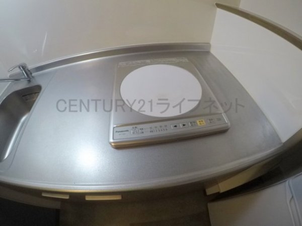 パロス江坂垂水町
