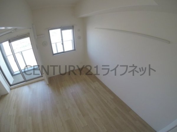 プレサンス新大阪ザシティ