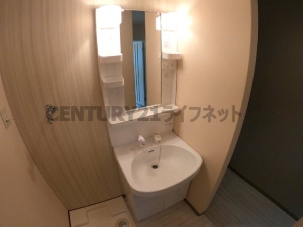 ディーシモンズ梅田