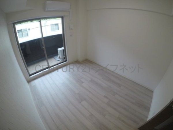 プレサンス西中島南方セレスト