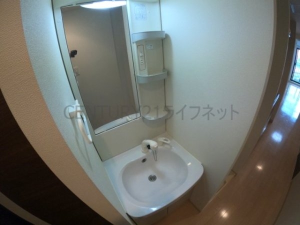 大阪市淀川区東三国３丁目のマンション
