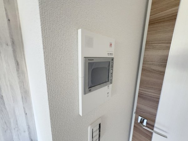 プレリスＮＥＯ大阪十三エルヴィオン
