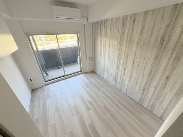 プレリスＮＥＯ大阪十三エルヴィオン
