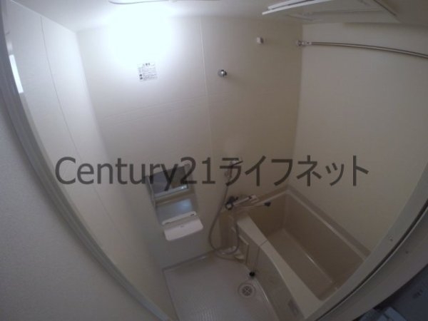 フレンシアノイエ東三国