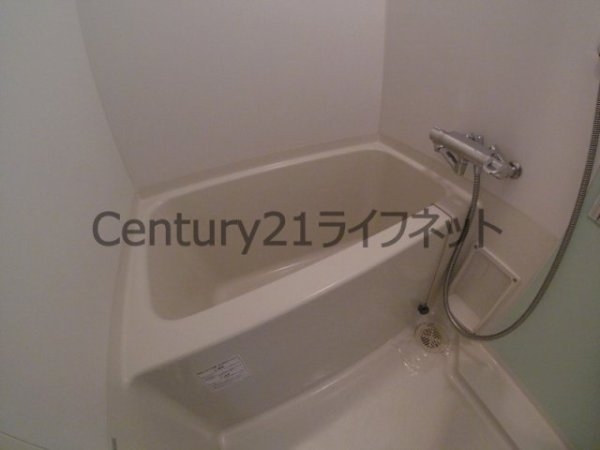 アドバンス東梅田アクシス
