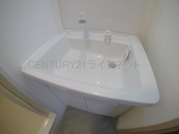 大阪市淀川区木川西４丁目のマンション