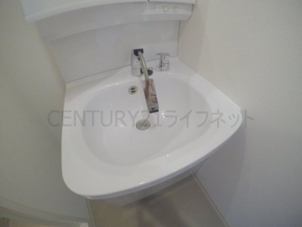 スプランディッド新大阪ウエスト