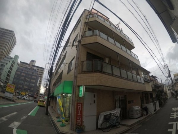 メゾンワタナベ