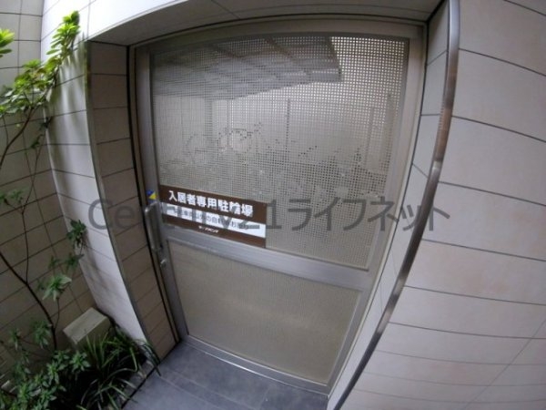 Y'sCourt東梅田