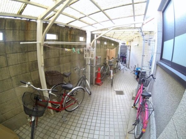 ロイヤルハイツ梅田2