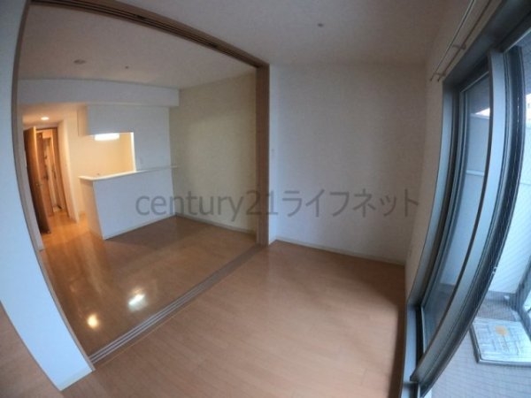 エス・キュート南森町