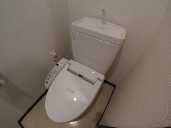 クレイルタワー