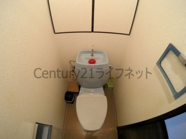 クリスタルシャトウ