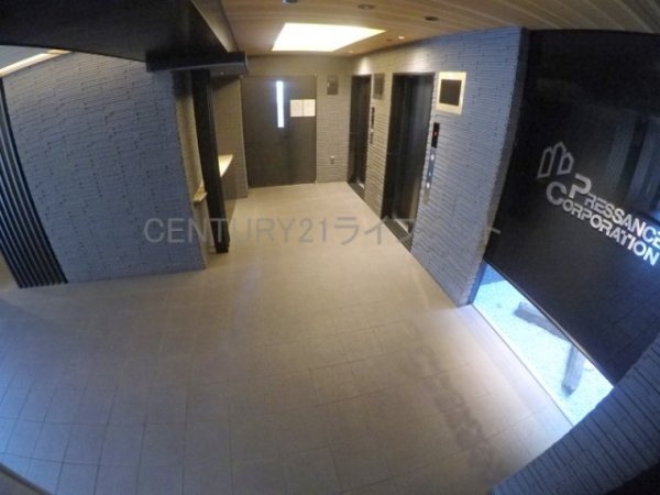 プレサンス淡路駅前