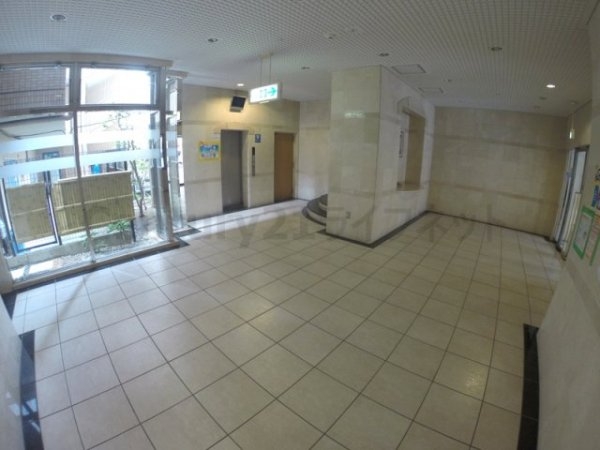 大阪市淀川区東三国６丁目のマンション