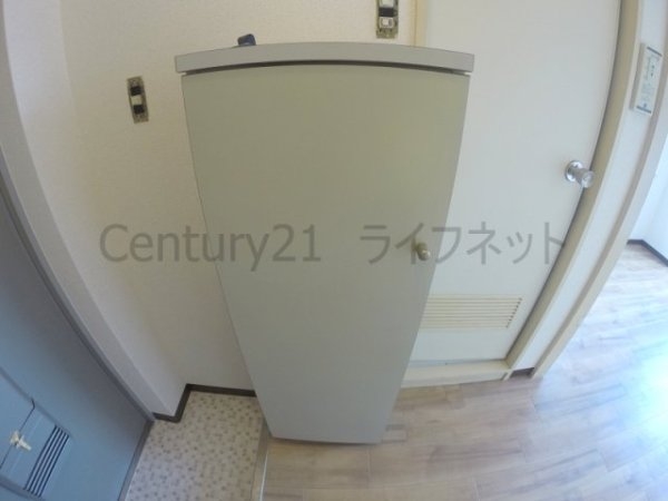 ラ・セレッソ西中島