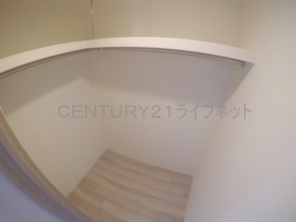コンフォリアリヴ江坂江の木町Q