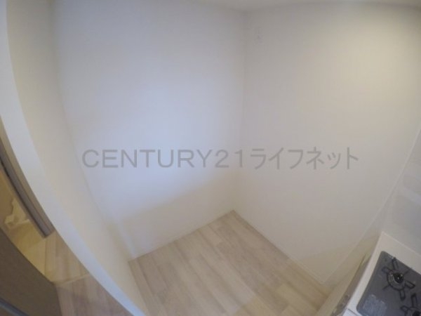 コンフォリアリヴ江坂江の木町Q
