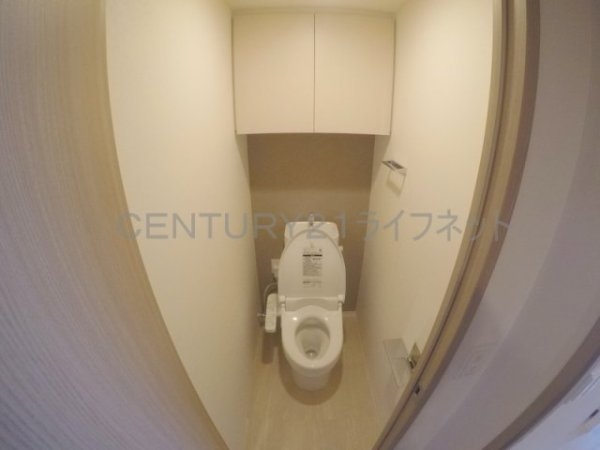 コンフォリアリヴ江坂江の木町Q