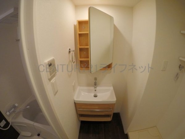セレニテ西中島アリア壱番館