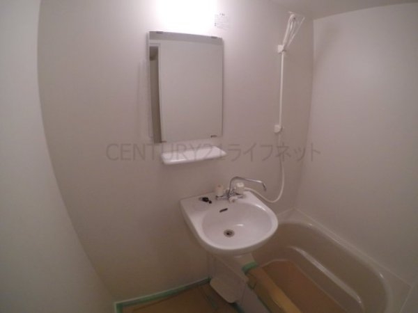 大阪市淀川区東三国２丁目のマンション