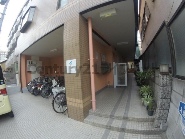 マンションパインハウス