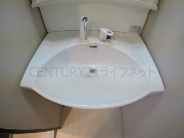 プレリエ江坂