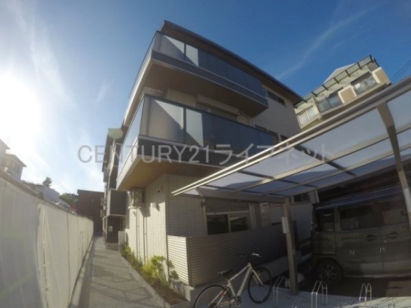 ラパーチェ江坂1