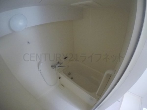 吹田市垂水町３丁目のマンション
