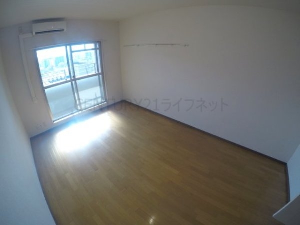 プルミエールメゾン江坂