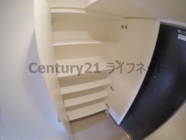 大阪市淀川区十三本町１丁目のマンション