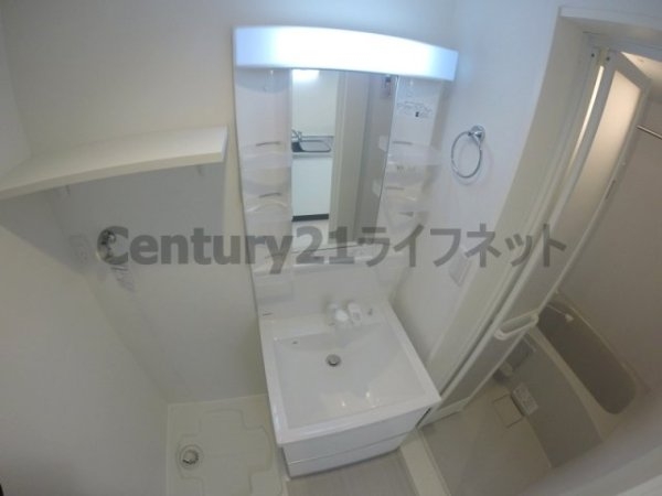 大阪市淀川区木川東１丁目のアパート