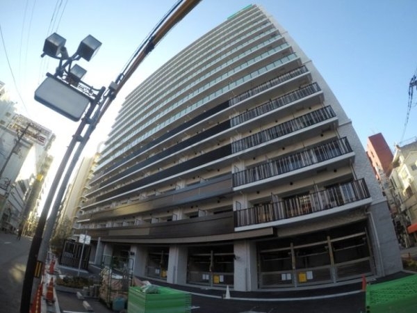 スプランディッド十三本町