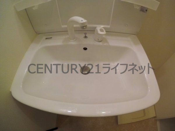 ヴィルヌーブ中之島