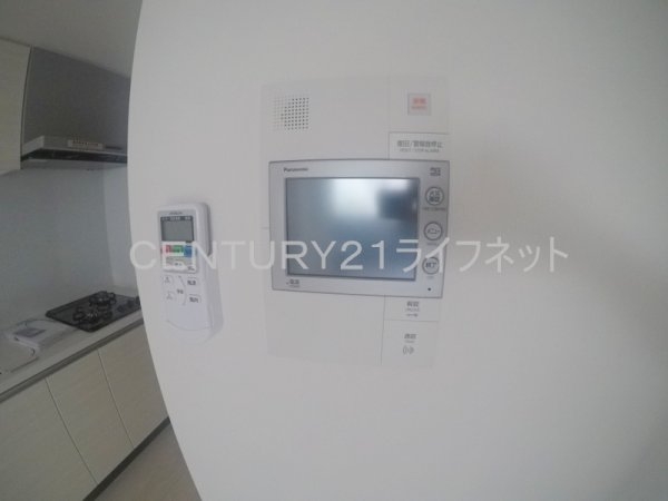 アドバンス江坂東デパール