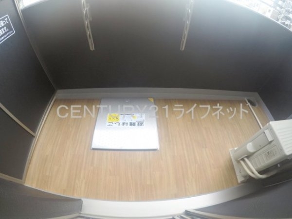 アドバンス江坂東デパール
