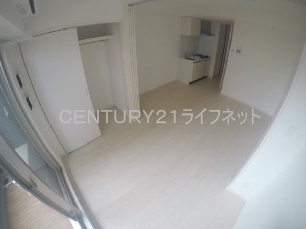 アドバンス江坂東デパール