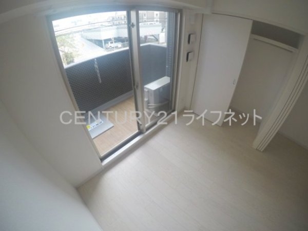 アドバンス江坂東デパール