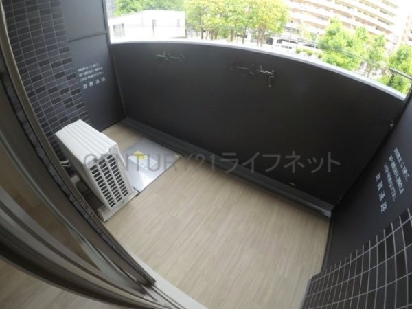 プレサンス西中島南方セレスト