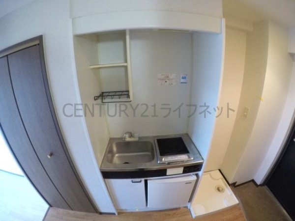 ノイエ新大阪A棟