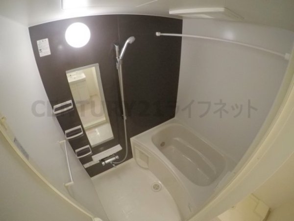 パークライフエサカ