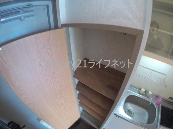 サバーブシティー13