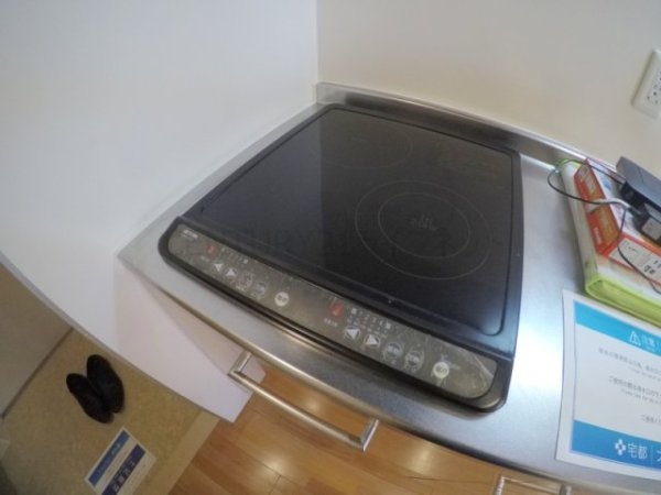 セレニテ江坂四番館