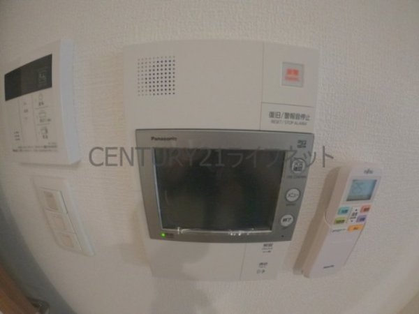 セレニテ江坂グランデ
