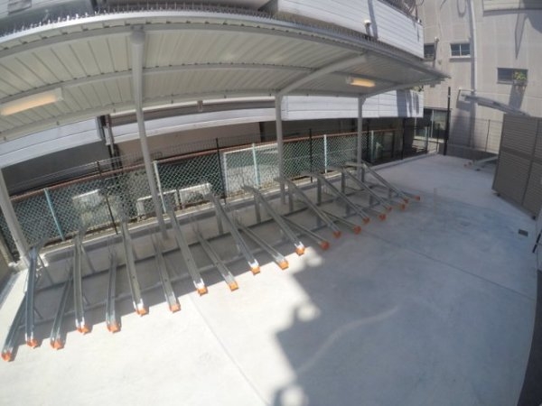 イルリッシュ西中島