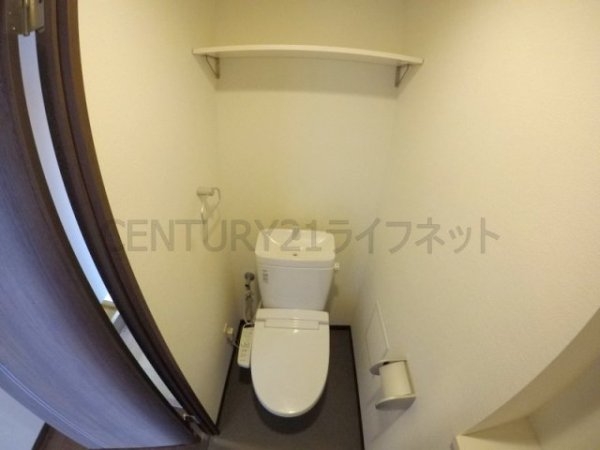サンレムート江坂イースト