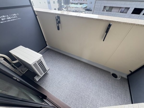 クレストコート江坂垂水町